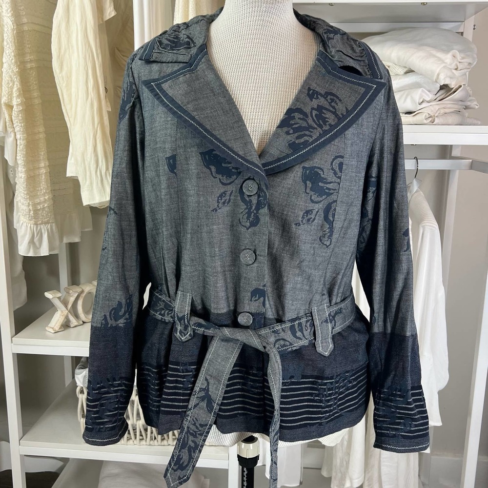Coldwater Creek women's plus size 18W. Blue floral chambrey jacket. mature 1650